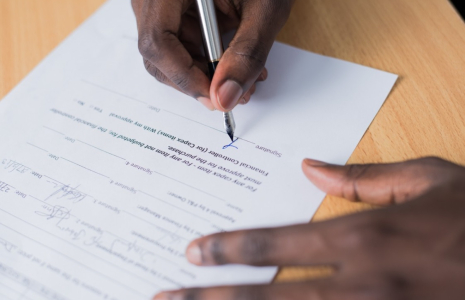 Succession : comment l’assurance-vie facilite-t-elle la transmission au conjoint ?