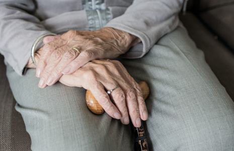 Une femme de 89 ans lègue la totalité de ses assurances-vie à deux communes de Charente-Maritime
