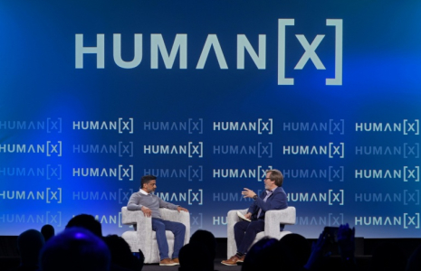 Faut-il "arrêter d'embaucher des humains"? La Silicon Valley face à la révolution du travail avec l'IA